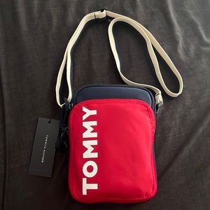 Tommy Hilfiger crossbody bag